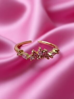 Dainty Pink Zircon Crystal Crown Ring - Y2K Women's  Jewelry
